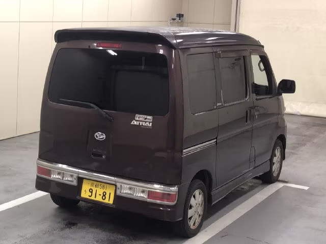 DAIHATSU ATRAI