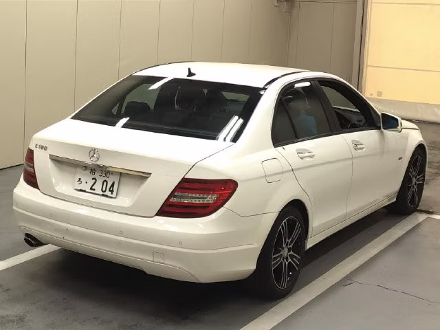 MERCEDES-BENZ C-CLASS