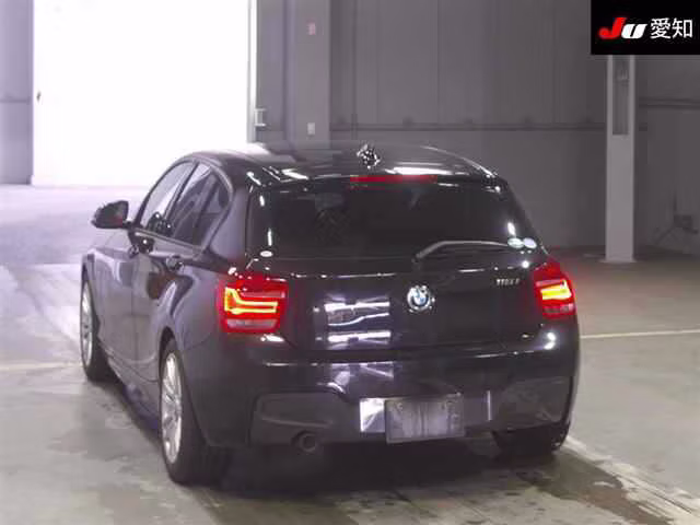 BMW 1-SERIES