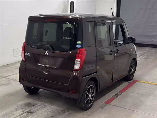 MITSUBISHI EK SPACE