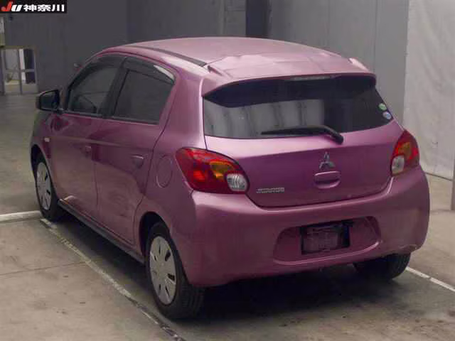 MITSUBISHI MIRAGE