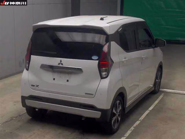 MITSUBISHI EK X