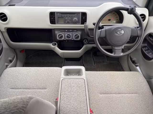 DAIHATSU BOON