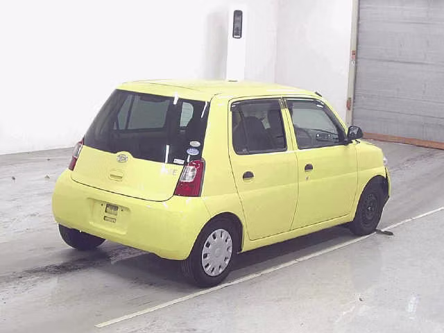 DAIHATSU ESSE
