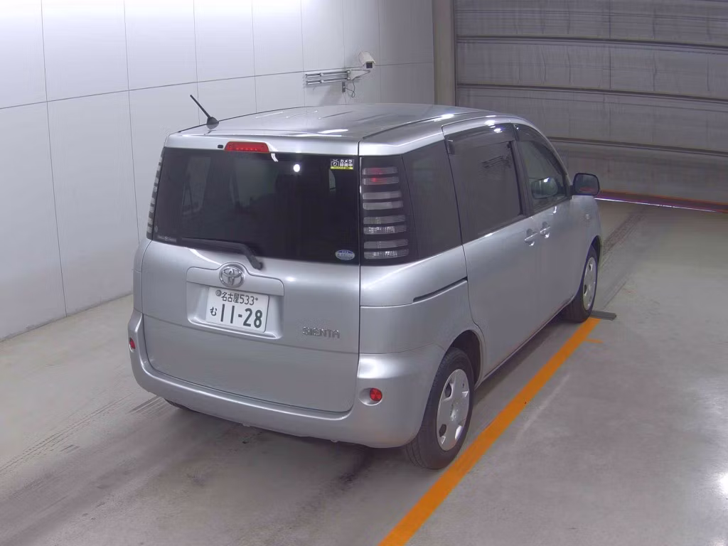 TOYOTA SIENTA