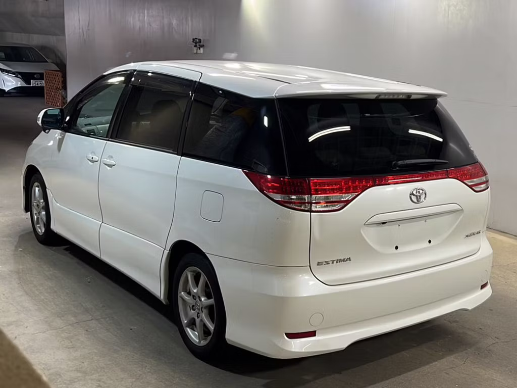 TOYOTA ESTIMA