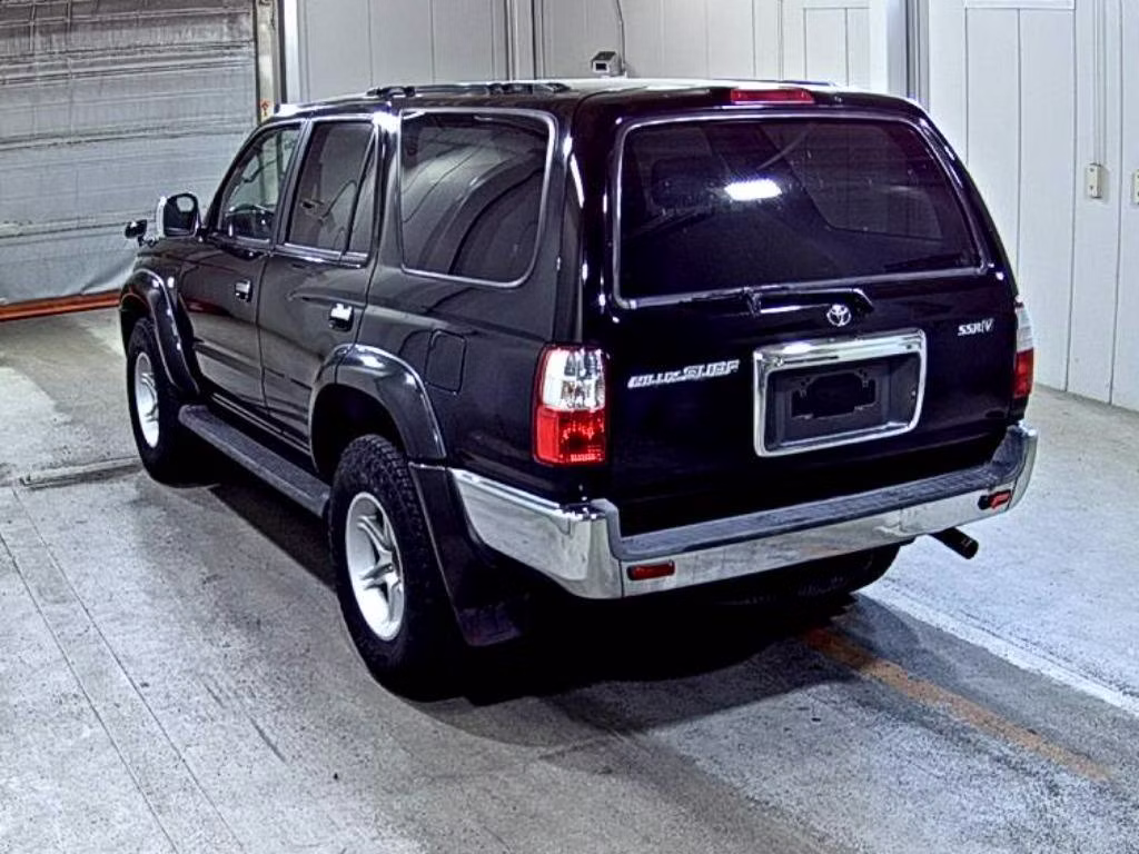 TOYOTA HILUX SURF