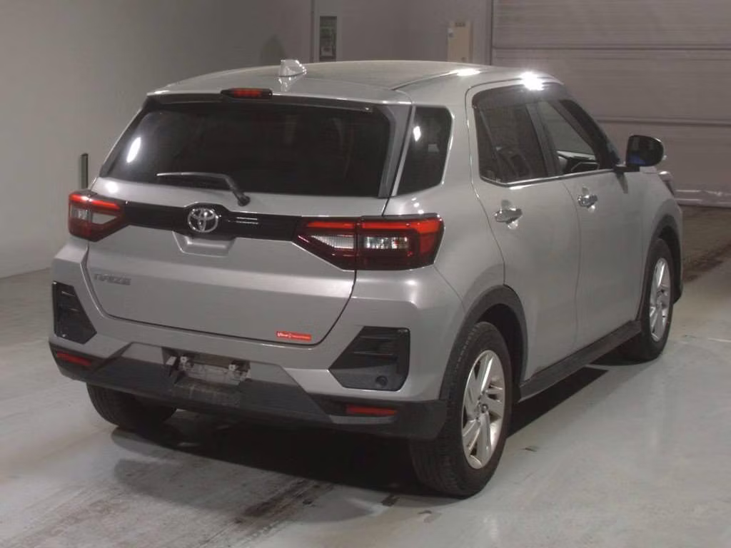 TOYOTA RAIZE