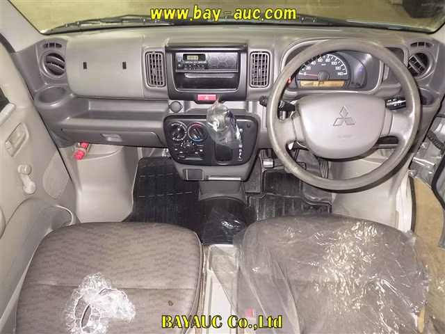 MITSUBISHI MINICAB