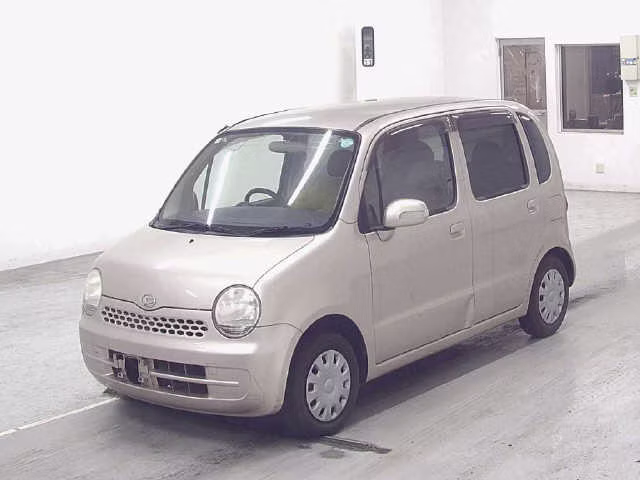 DAIHATSU MOVE LATTE