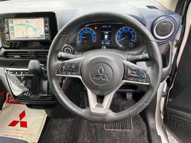 MITSUBISHI EK X