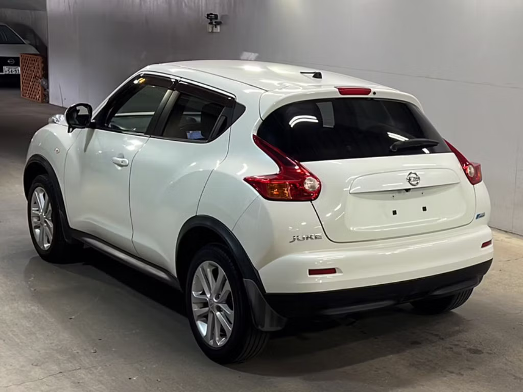 NISSAN JUKE