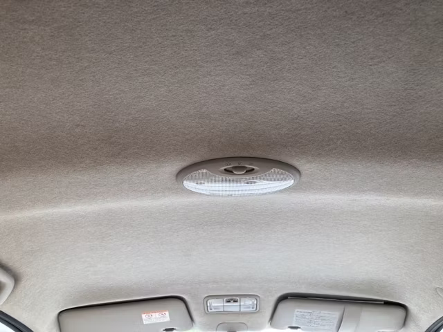 DAIHATSU MOVE LATTE