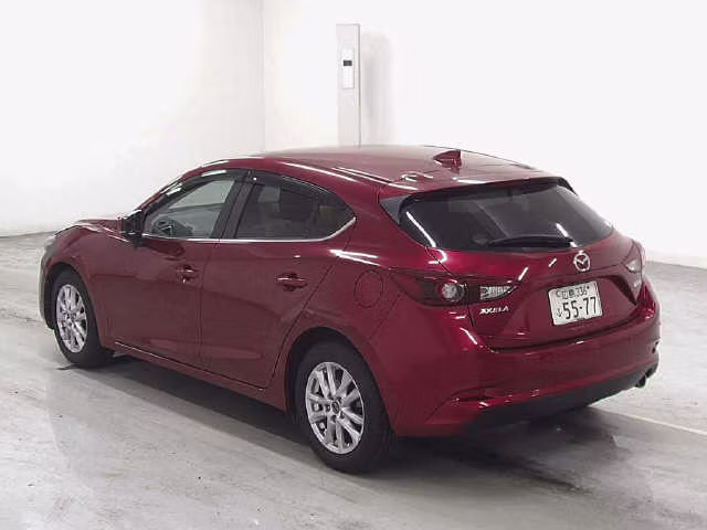 MAZDA AXELA