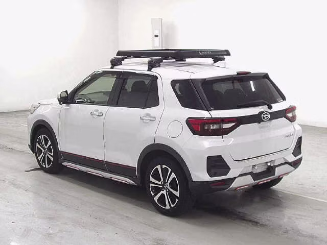 DAIHATSU ROCKY