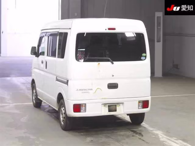 MITSUBISHI MINICAB