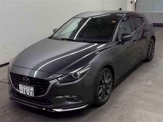MAZDA AXELA