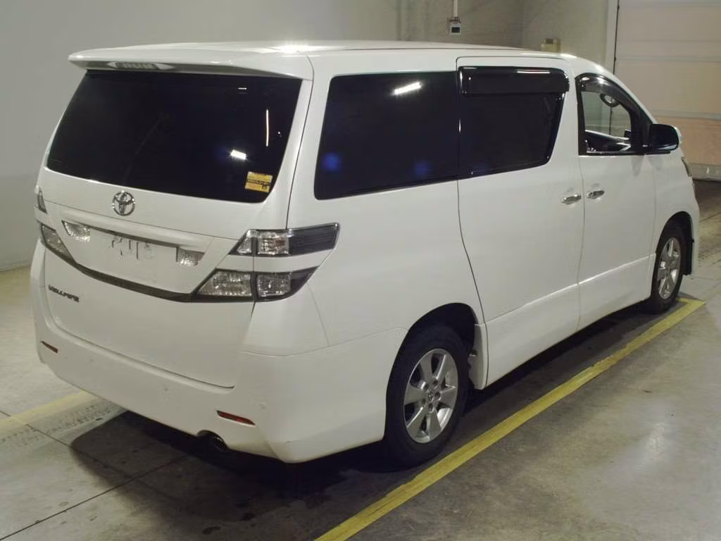TOYOTA VELLFIRE