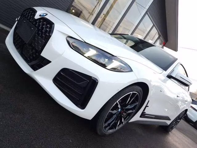 BMW 4-SERIES