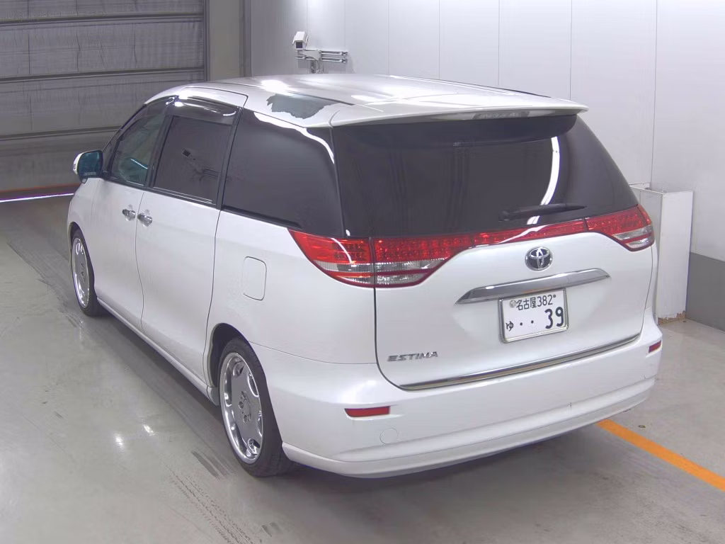 TOYOTA ESTIMA