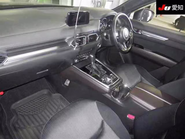 MAZDA CX-8