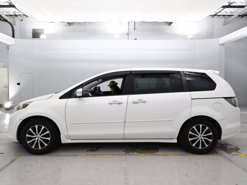 MAZDA MPV