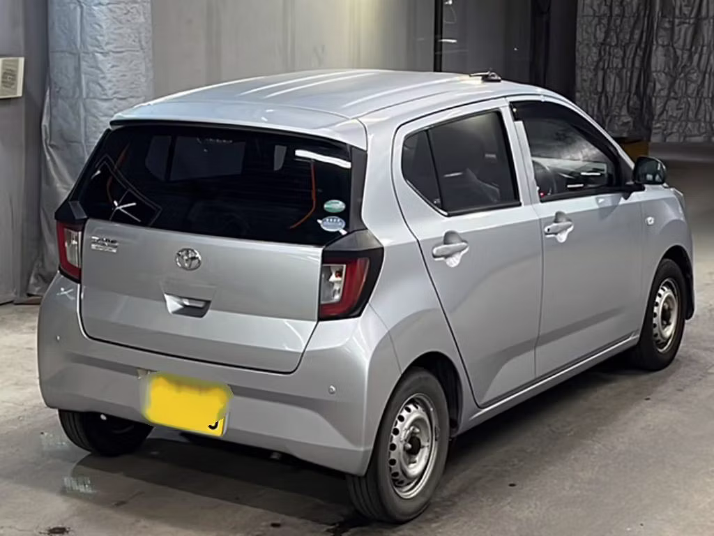 TOYOTA PIXIS EPOCH