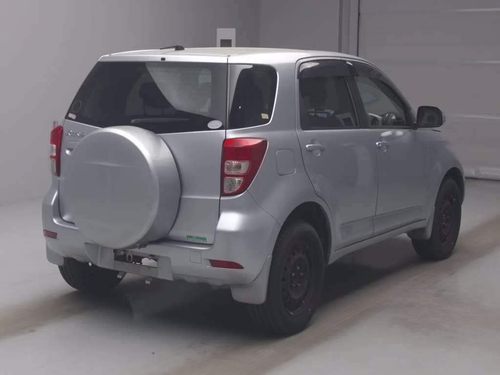 TOYOTA RUSH