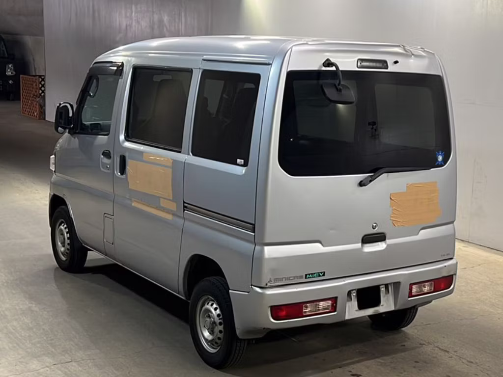 MITSUBISHI MINICAB MIEV