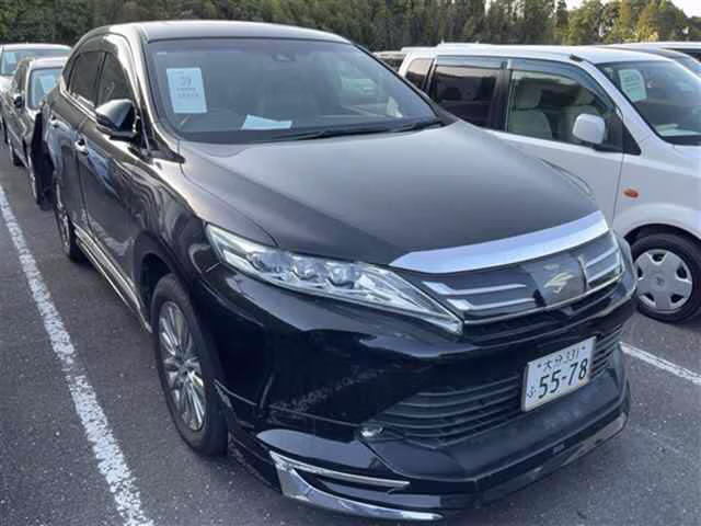 TOYOTA HARRIER