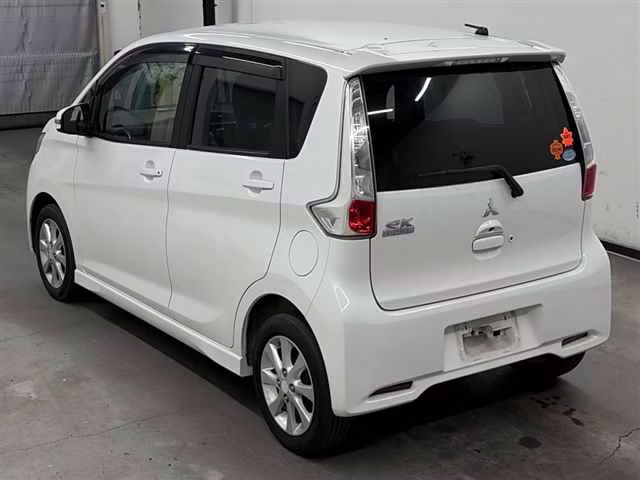 MITSUBISHI EK CUSTOM