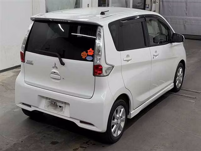 MITSUBISHI EK CUSTOM