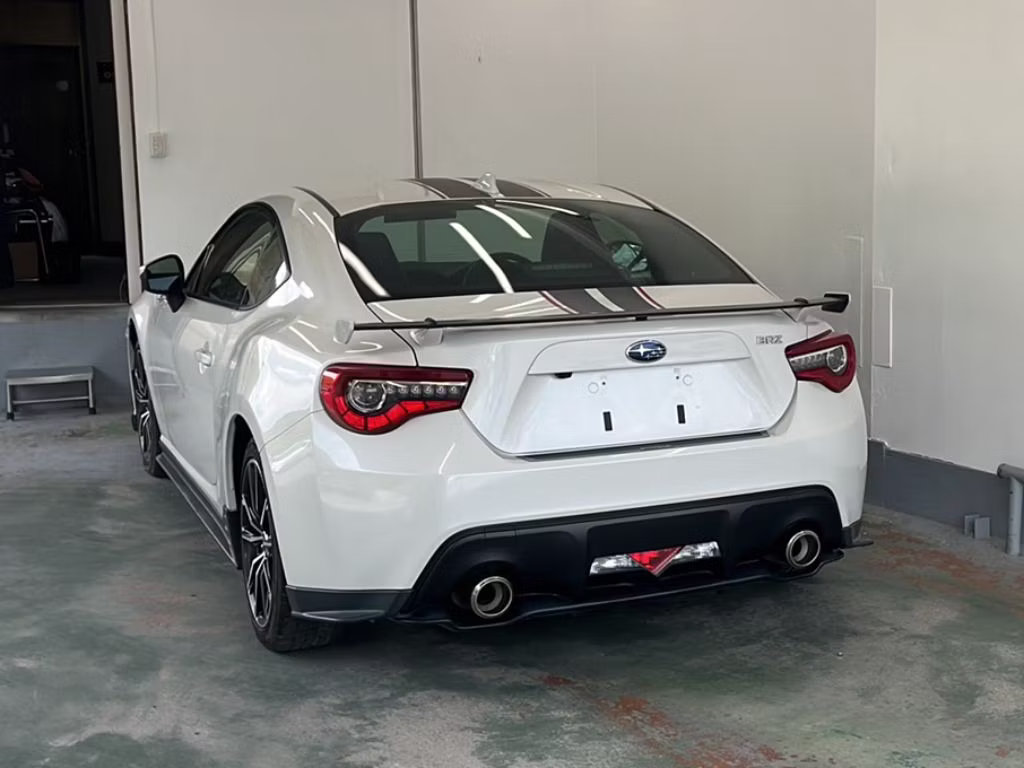 SUBARU BRZ