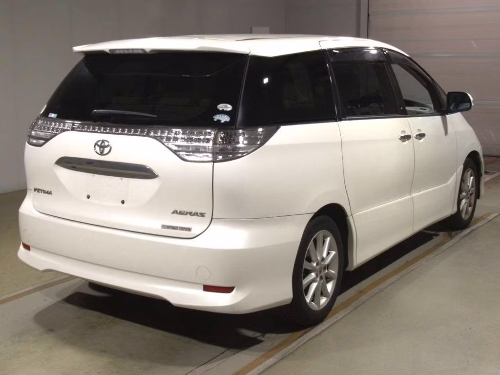 TOYOTA ESTIMA