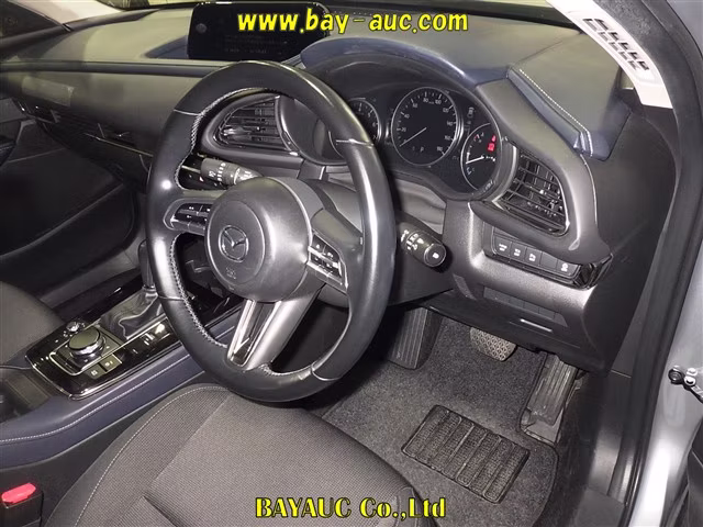 MAZDA CX-30