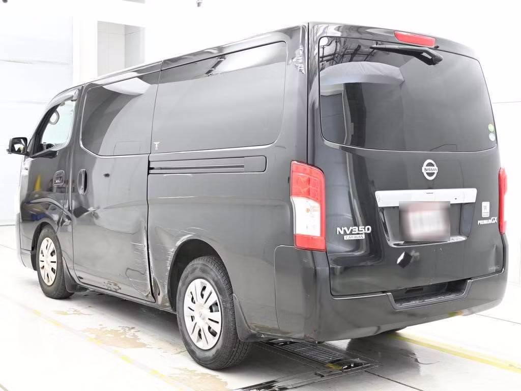NISSAN NV350 CARAVAN