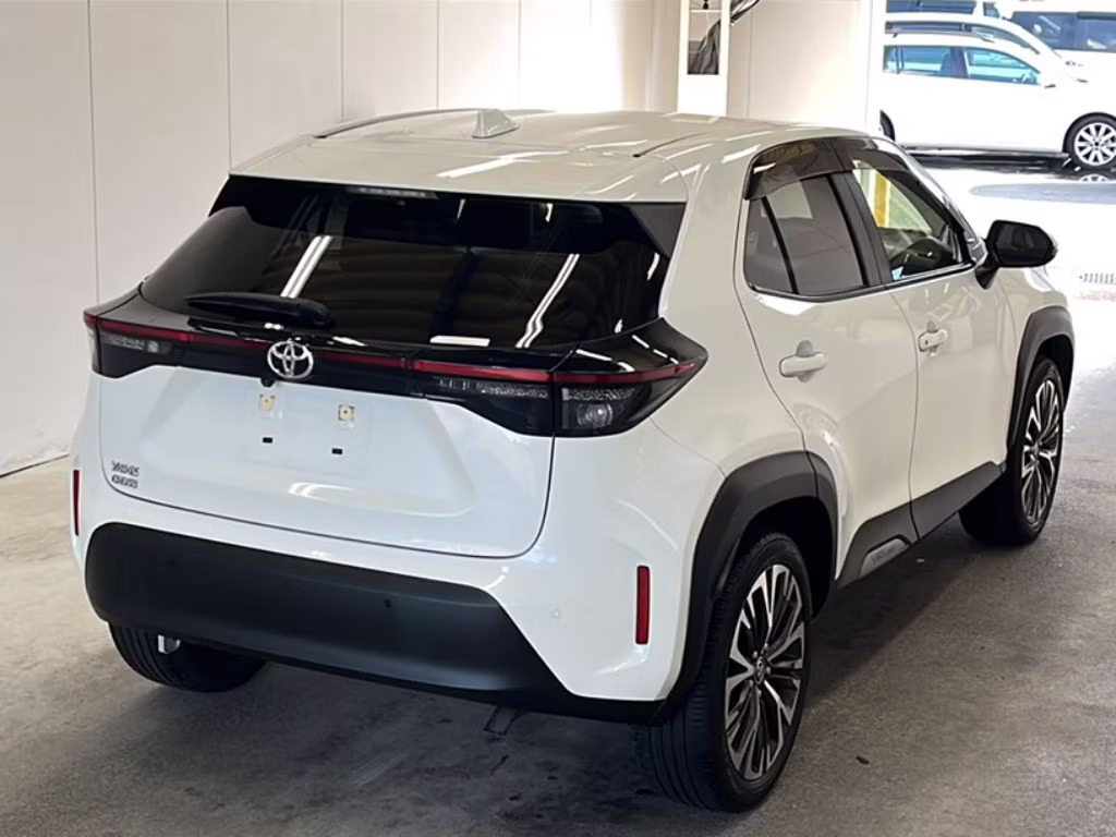 TOYOTA YARIS CROSS
