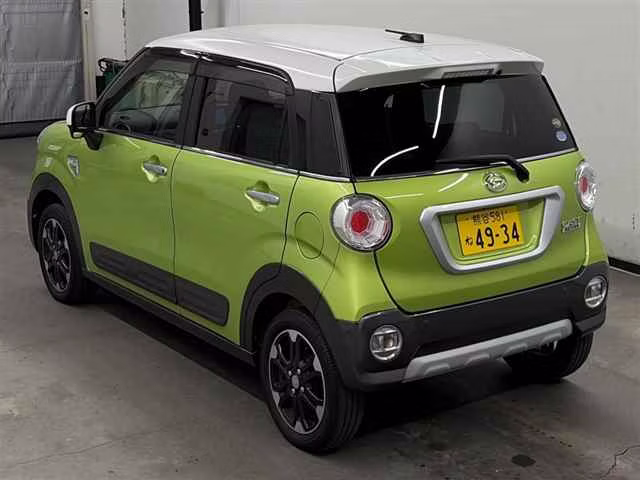 DAIHATSU CAST