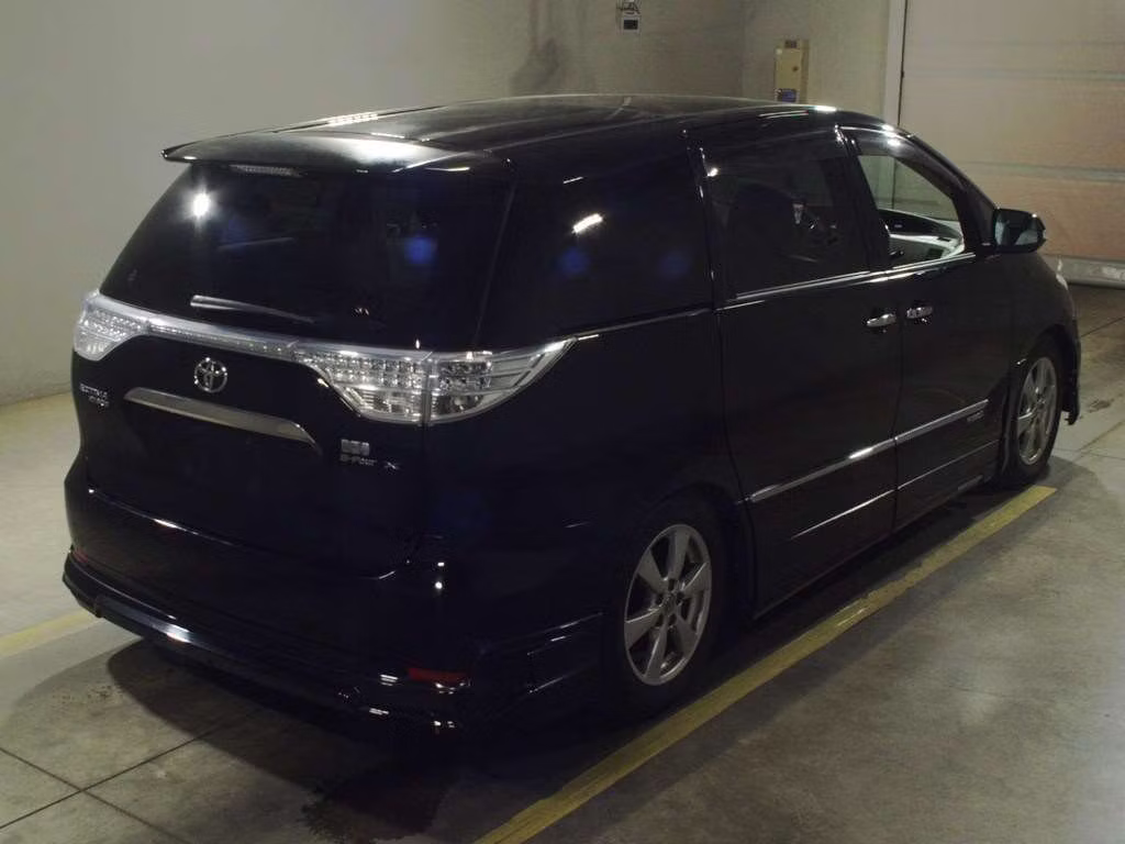 TOYOTA ESTIMA