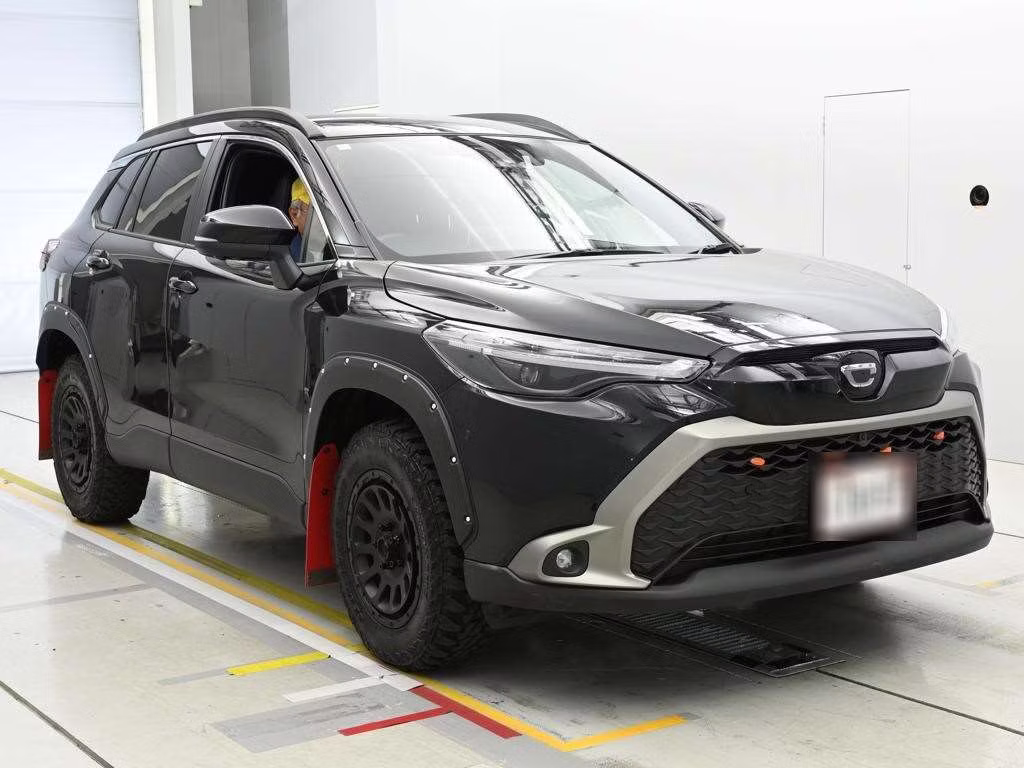 TOYOTA COROLLA CROSS