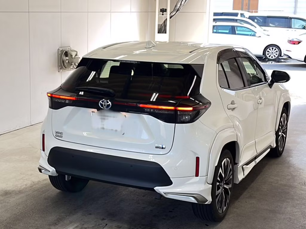 TOYOTA YARIS CROSS