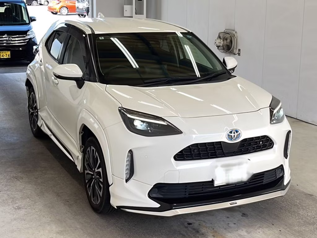 TOYOTA YARIS CROSS