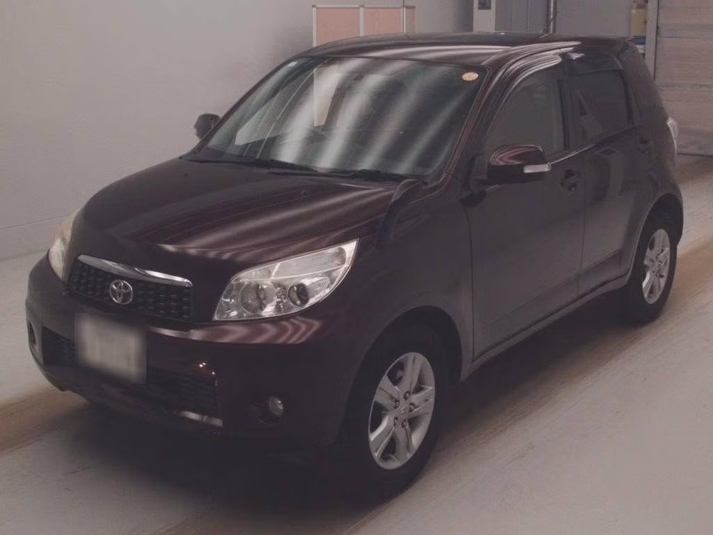 TOYOTA RUSH