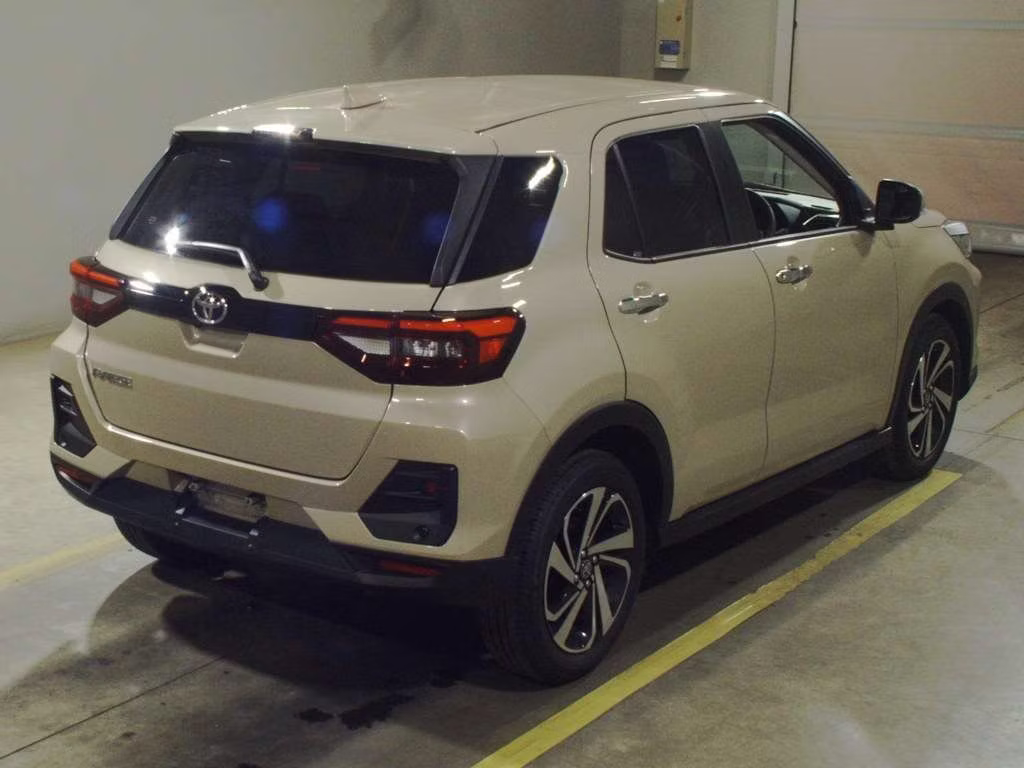 TOYOTA RAIZE