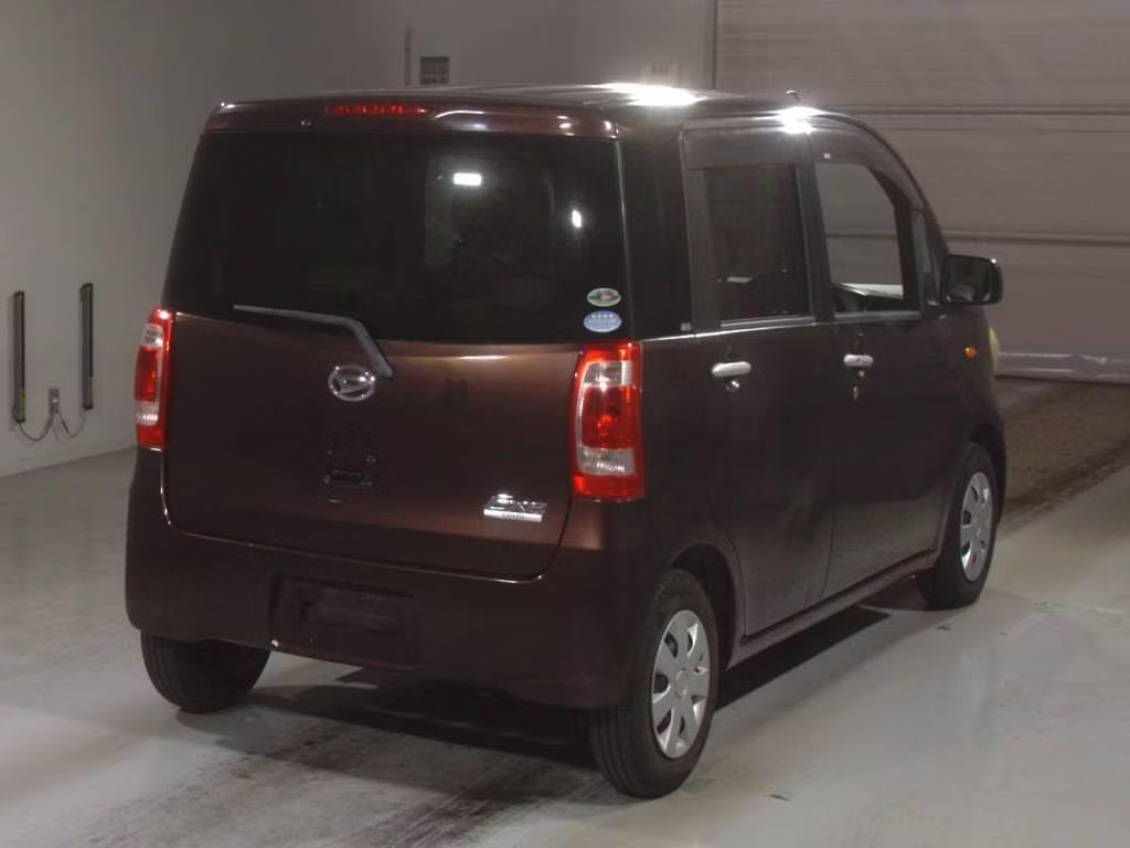 DAIHATSU TANTO EXE