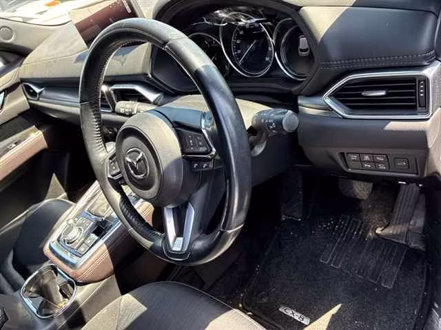 MAZDA CX-8
