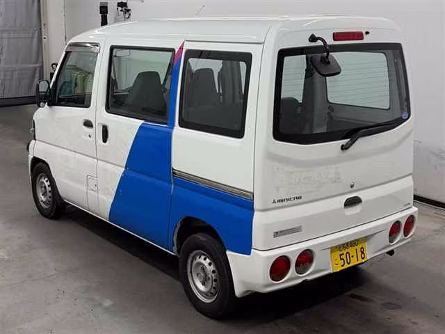 MITSUBISHI MINICAB