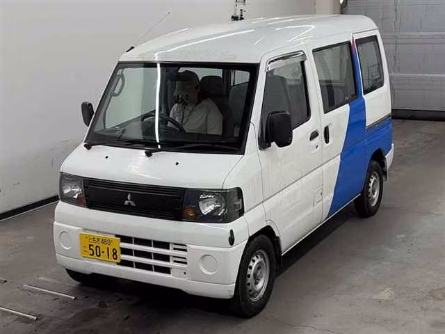 MITSUBISHI MINICAB