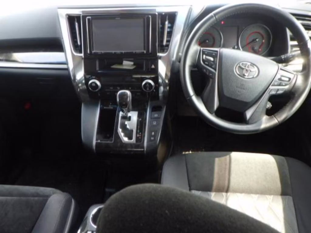 TOYOTA VELLFIRE