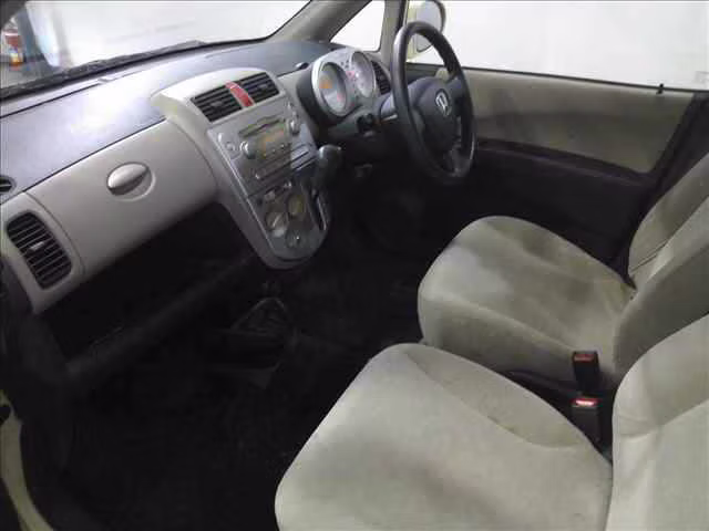 HONDA LIFE